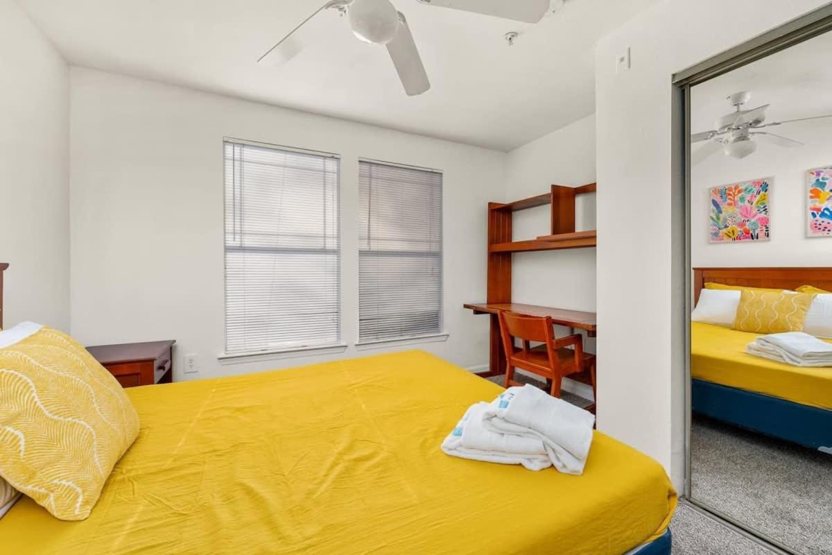 5 Mi To Busch Gardens + 2 Mi To Usf + Pool + Gym Apartment